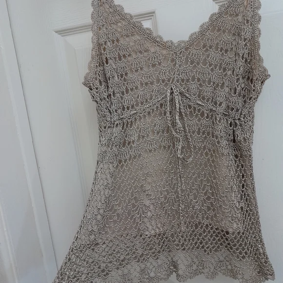 Gold crochet cami top - Picture 7 of 11